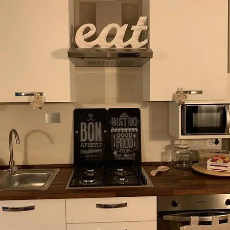 Apartment In Degli Ulivi *